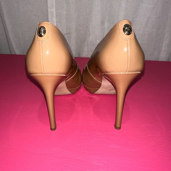 Ivanka Trump Nude Platform Pointed Toe Heel - Picture 6 of 7